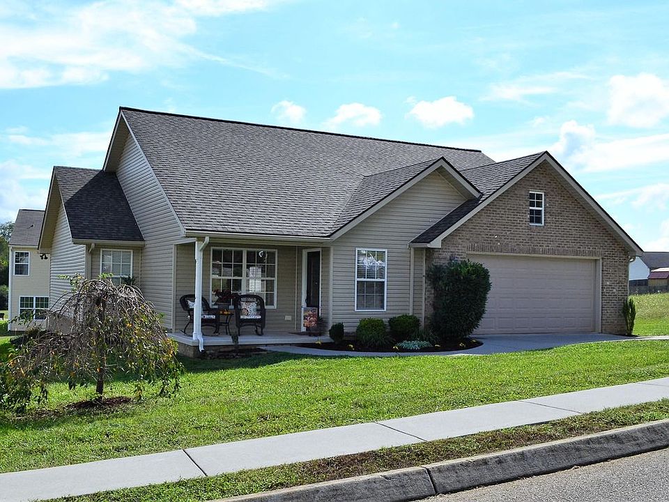 1st image of 2112 Bluebonnet Dr