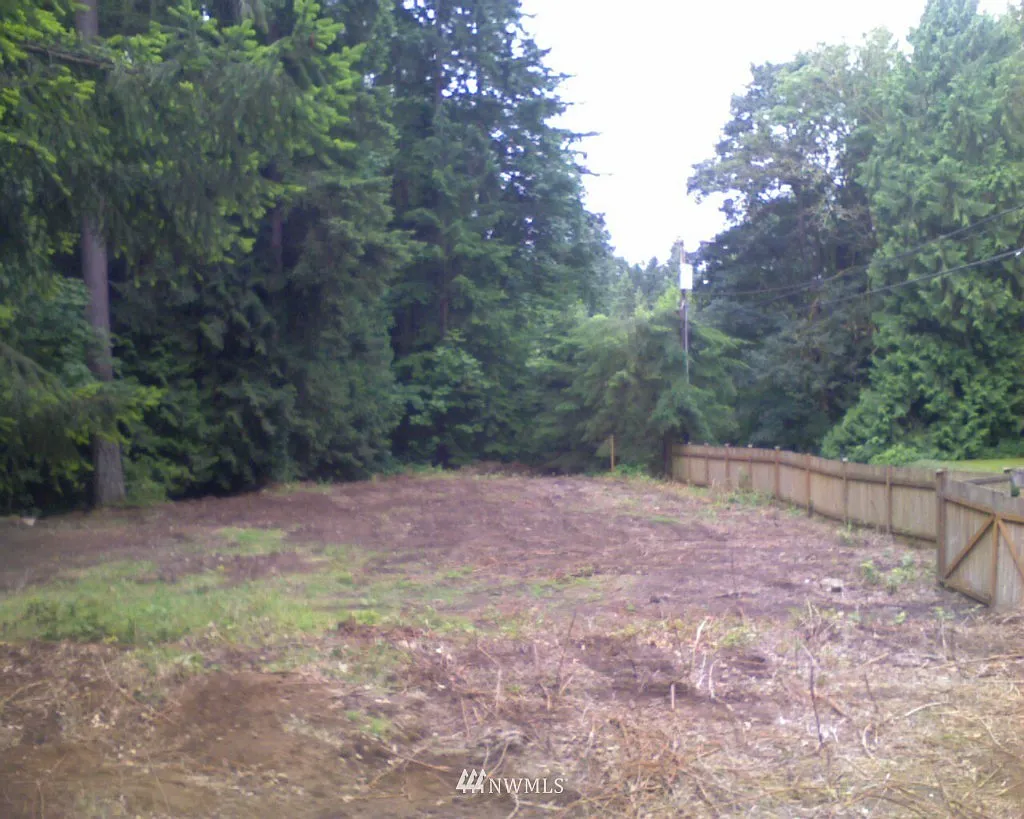 12624 164th NE photo 1