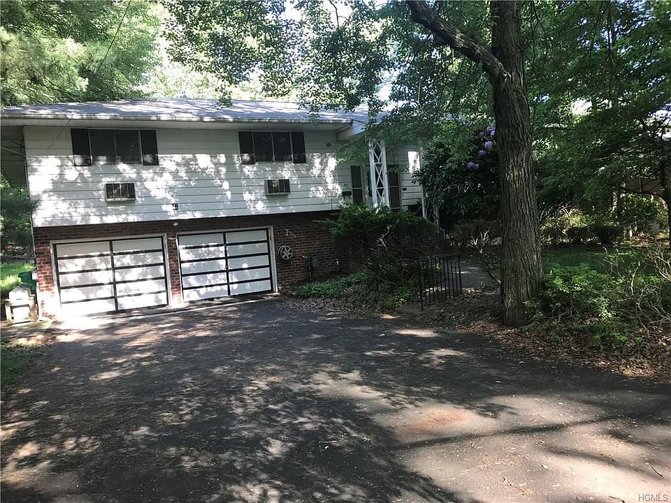 1st image of 35 Briarcliff Dr