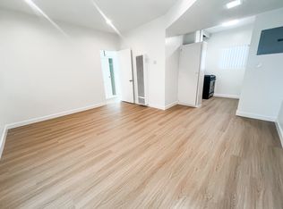 8821 Stoakes Ave #10, Downey, CA 90240