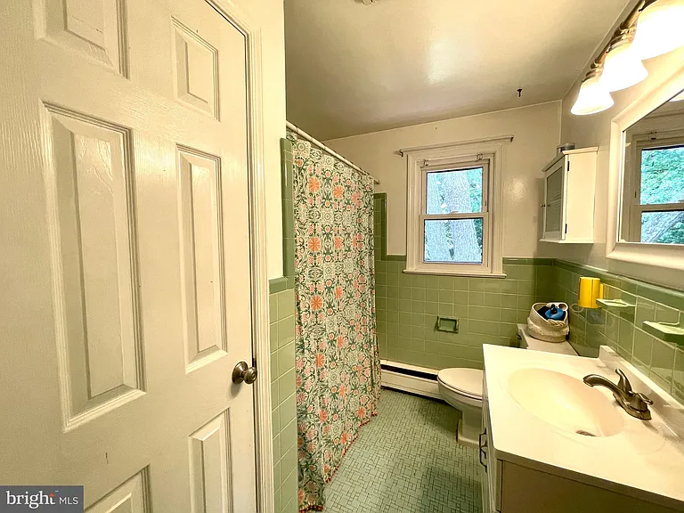 10315 Beaumont St — Photo 14