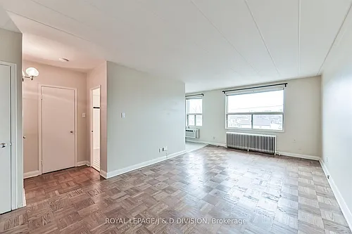325 Sammon Ave Photo 1