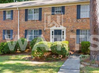 2061 Montreat Cir APT A, Vestavia Hills, AL 35216