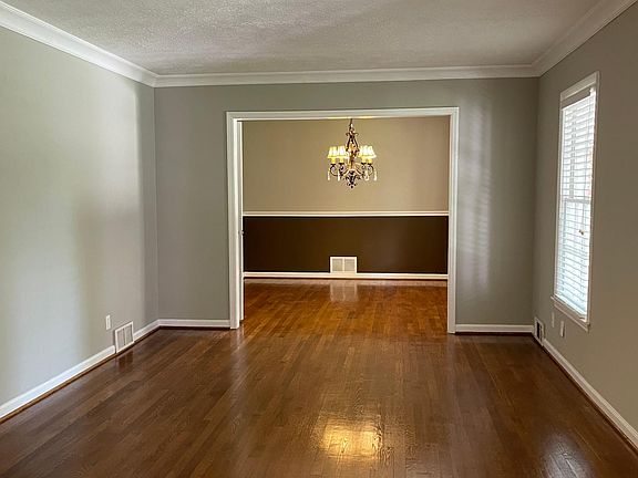 5th image of 3123 Wanda Woods Dr
