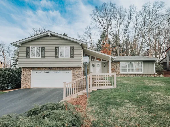 1070 Mansfield Ave, Indiana, PA 15701