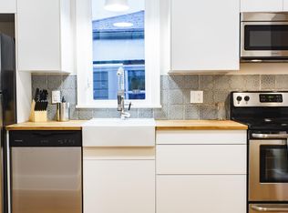 1612 SE 11th Ave, Portland, OR 97214