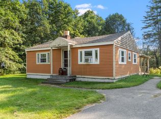 99 Hobbs Rd, Pelham, NH 03076