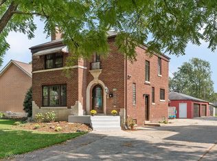 331 Selborne Rd, Riverside, IL 60546