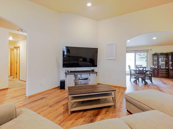 5th image of 51420 Wheeler Rd