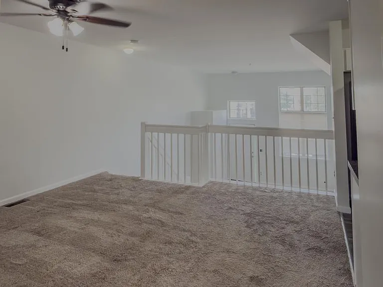 4306 Maple St — Photo 14