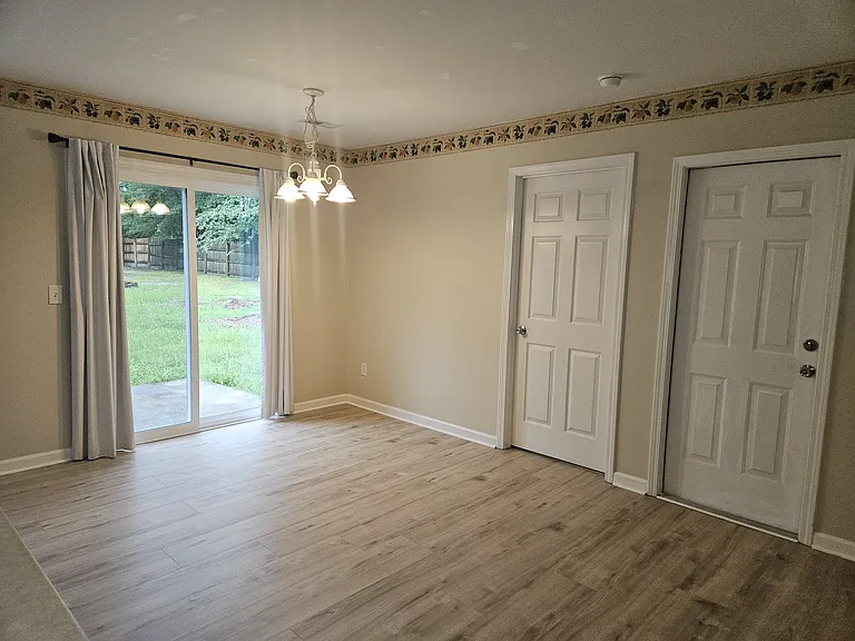 8654 Heirloom Dr NE — Photo 6