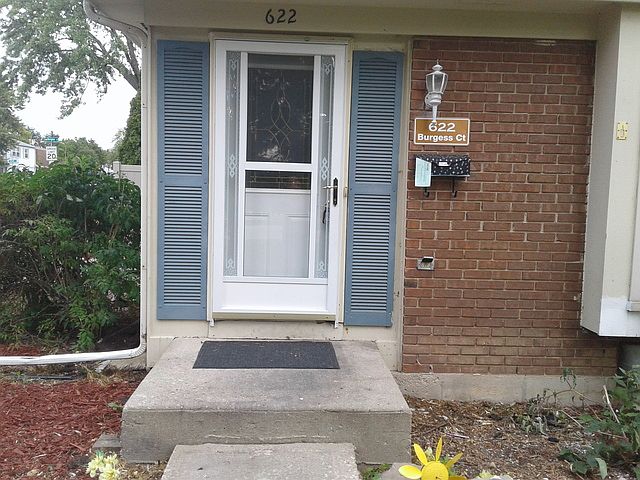 1st image of 622 Burgess Ct #622