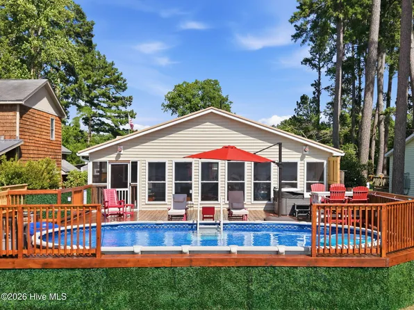 32 & 35 S Teachs Point Road, Bath, NC 27808