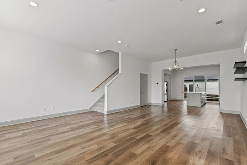 3 bed, 2.5 bath, 1854 sqft, $3,500 — Photo 4
