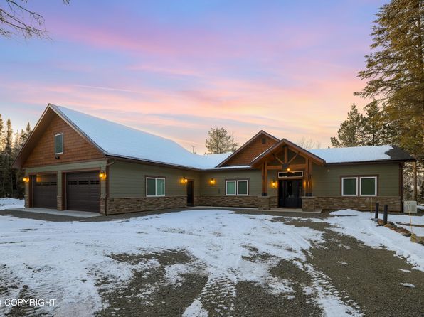 34184 House Dr, Soldotna, AK 99669