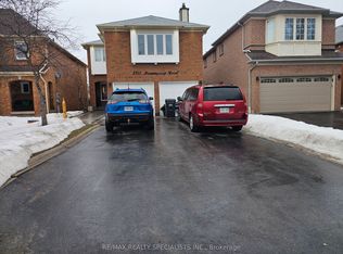 5913 Hemingway Rd, Mississauga, ON L5M5K8