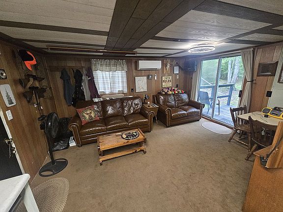 Comfortable Livingroom 