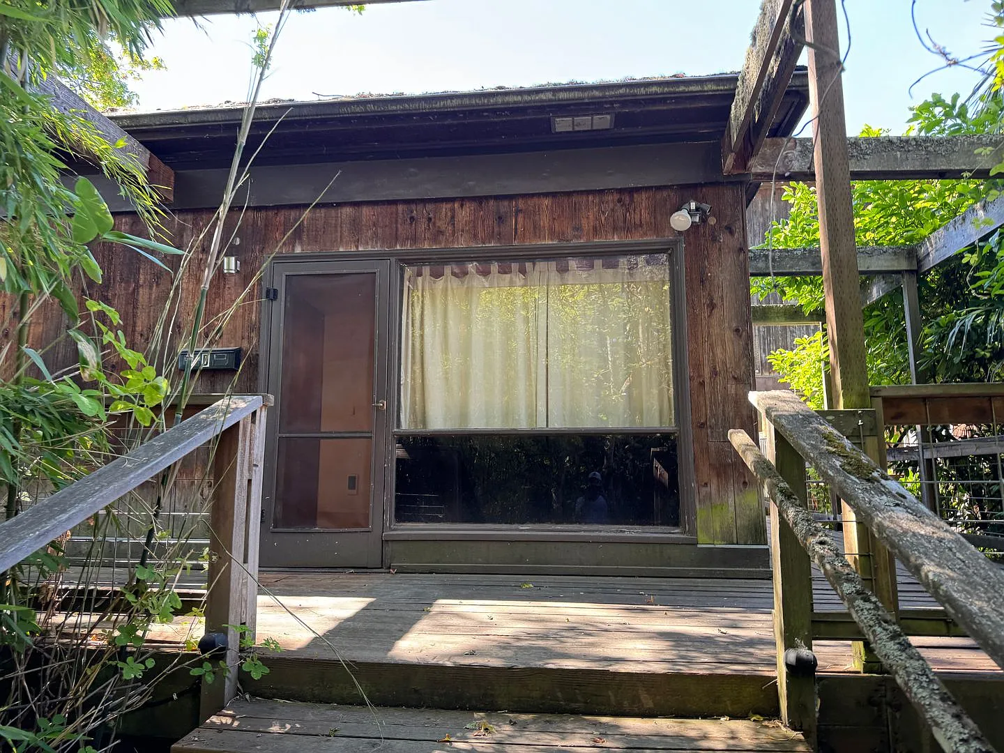 1873 Garden Ave. — Photo 4