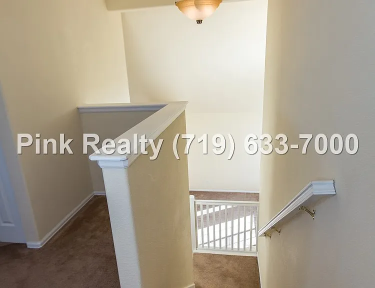 985 Ridgebury Pl — Photo 16