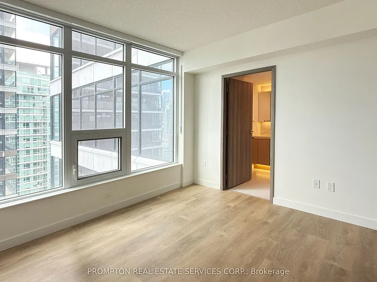 3 Concord Cityplace Way #2805 — Photo 5