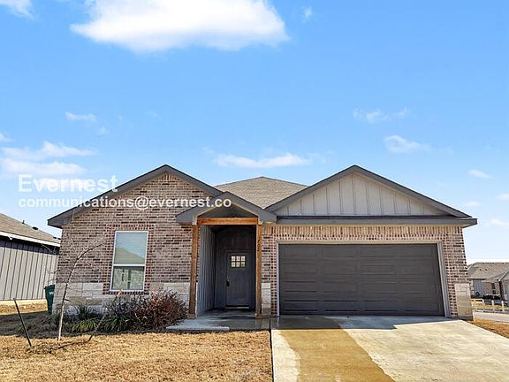 2nd image of 702 Freedom Cir