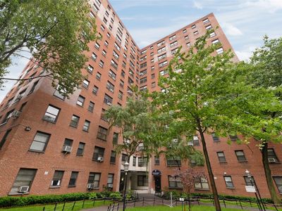 99-72 66th Road #5B, Rego Park, NY, 11374