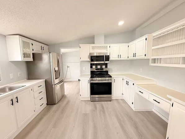 3666 S River Horse Rd #199, West Valley City, UT 84119