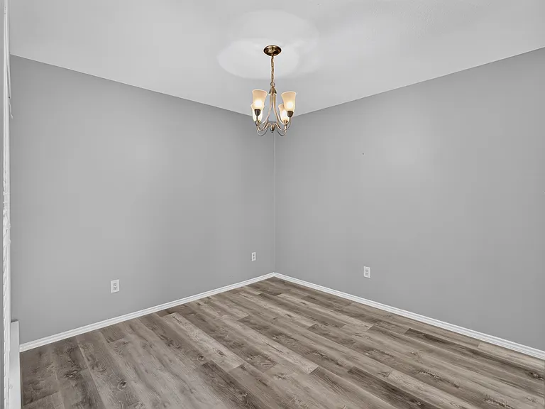 6318 Brookcrest Dr — Photo 4