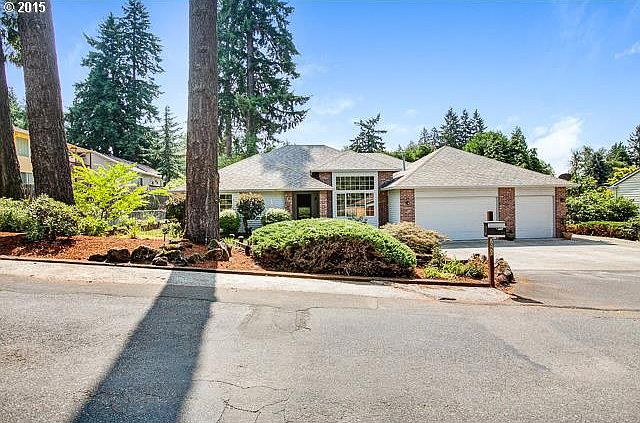 1st image of 3050 SE Laurelwood Dr