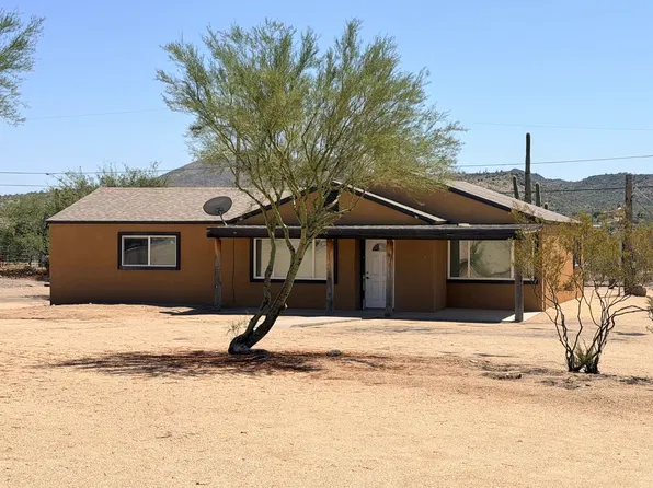 2417 W Roughrider Rd, New River, AZ 85087