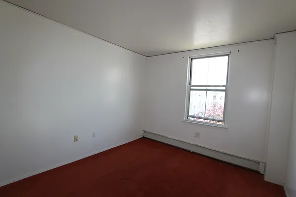 Rented by H.P. Greenfield Real Estate | media 3