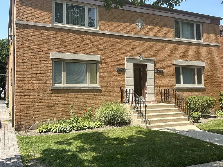 8043 Lake St #1 — Photo 1