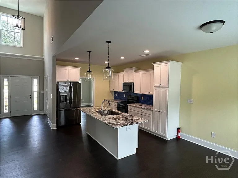 205 Solihull Ln — Photo 10