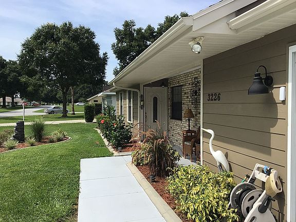 4th image of 3226 NW 44th Ct