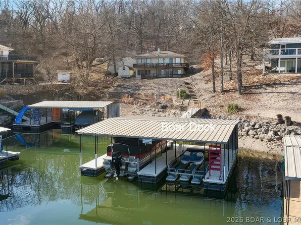 772 Shawnee View Dr, Sunrise Beach, MO 65079
