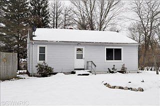 2nd image of 1026 1st St