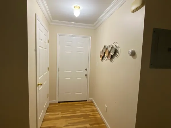 (undisclosed Address), Farmingdale, NY 11735