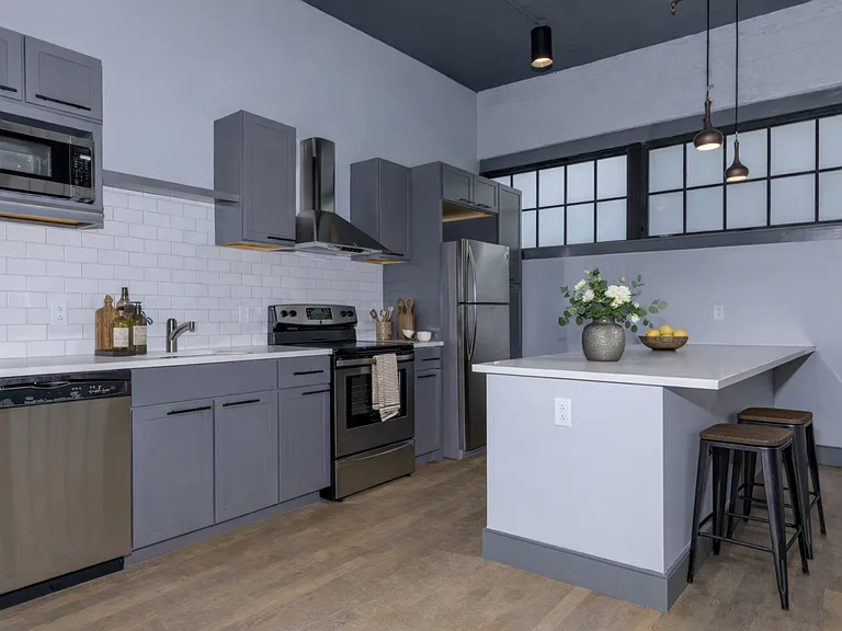 AP Lofts — Photo 3