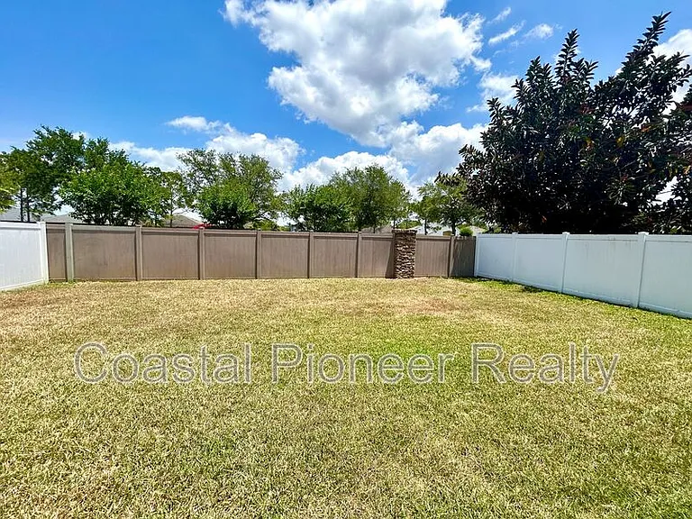 2123 Roanoke Springs Dr — Photo 42