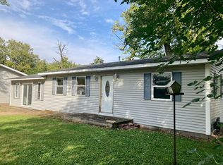 206 3rd Ave, Sherrard, IL 61281