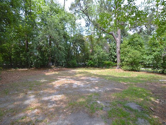 5th image of 604 E Brookwood Dr