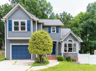 7520 Drayton Ct, Raleigh, NC 27615