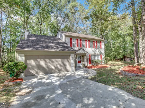 10859 Morning Dove Ct, Hampton, GA 30228