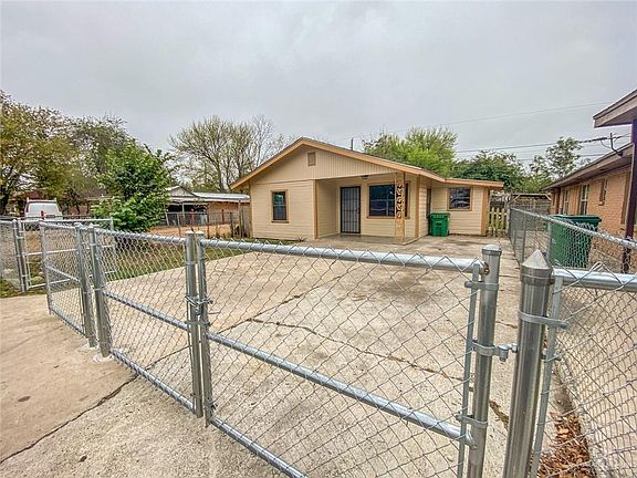 3rd image of 522 E Villegas Ave