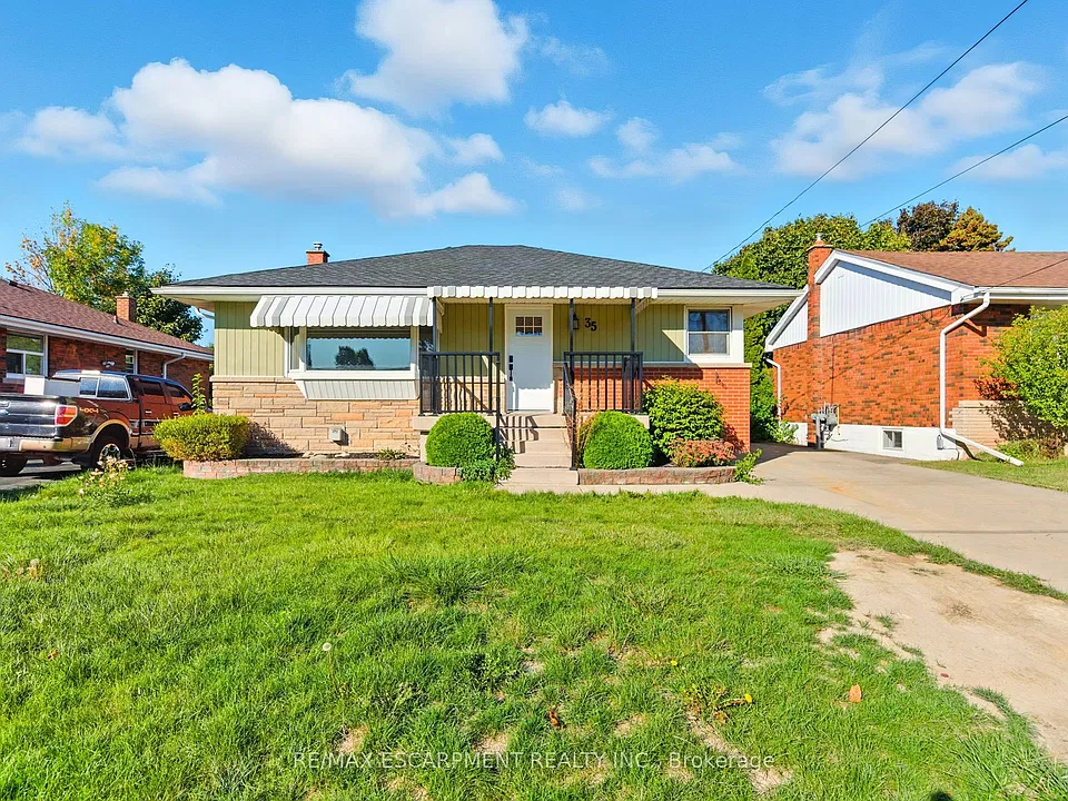 35 Wildewood Ave #LOWER