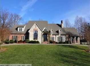 375 Coventry Park Ln, Winston Salem, NC 27104