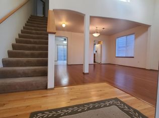 14812 Woodland Ave E, Puyallup, WA 98375