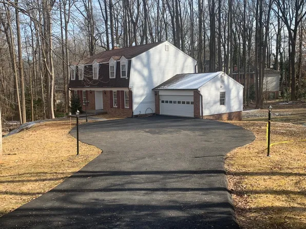 805 Balls Hill Rd, Mc Lean, VA 22101