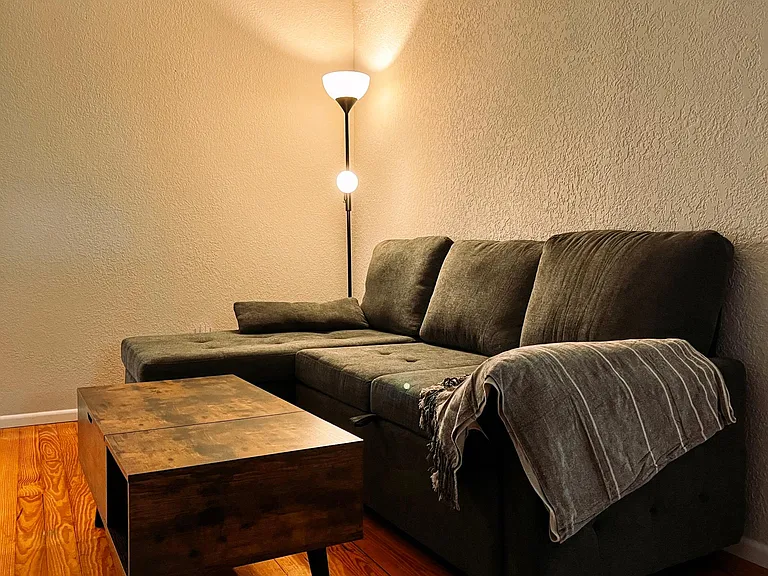 712 Hillcrest St #11 — Photo 8