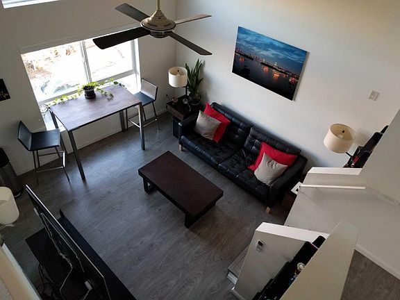 3rd image of 4980 S Centinela Ave #8
